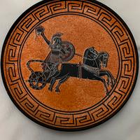 Piatto decorativo in ceramica greca dipinto a mano