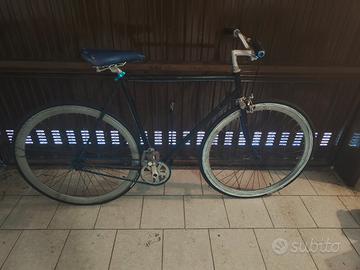 scatto fisso bici