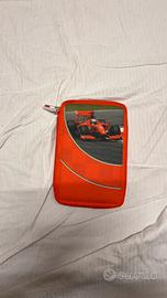 Astuccio della Ferrari per bimbi nuovo!