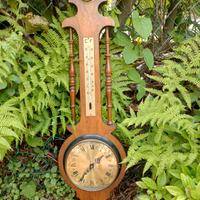 Orologio, igrometro, barometro, termometro