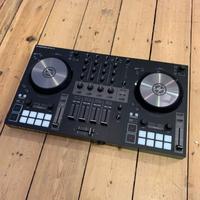 TRAKTOR S3 NUOVA + SOFTWARE