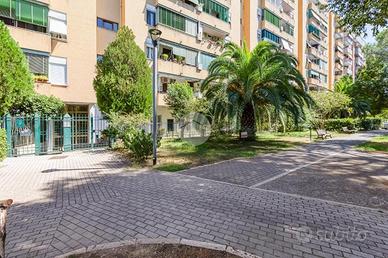 4 LOCALI A ROMA