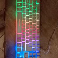 tastiera e mouse da gaiming