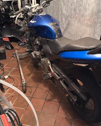 ricambi honda hornet