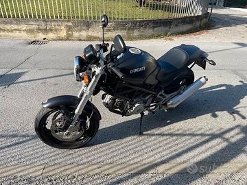 Ducati Monster Dark 620 del 2005