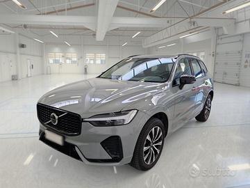 VOLVO XC60 B4 D AUTOMATICO PLUS DARK SUV