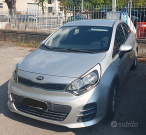 Kia Rio 1200 gpl
