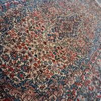 tappeto persiano stile classico 