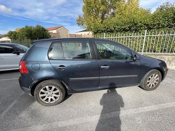 Golf 5 1.9 tdi comfortline