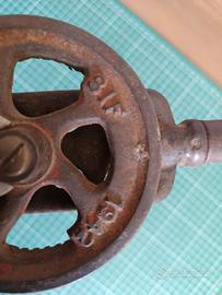 Trapano Manuale Vintage 1942