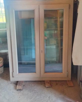 Finestra in pvc