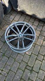 Cerchi bmw e gomme