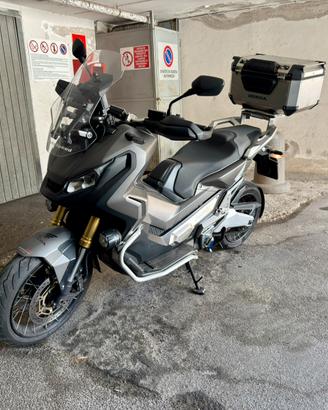 Honda X-ADV 750