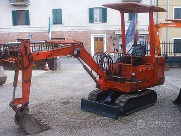 MINIESCAVATORE USATO FAI KOMATSU