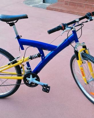 Bicicletta da 26'' biammortizzata come nuova
