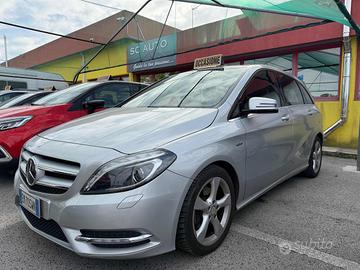 MERCEDES-BENZ B 200 BlueEFFICIENCY Premium