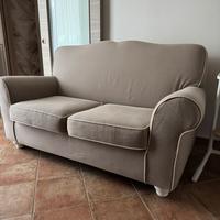 Divano stile shabby color tortora