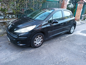 Peugeot 207 1.4 HDI 70 CV 130 mila km