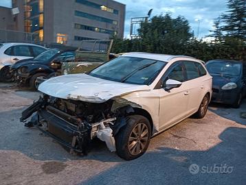 Seat Leon 1.4 tgi st incidentata
