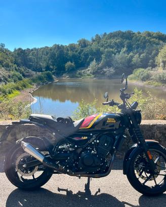 Royal Enfield Guerrilla 450