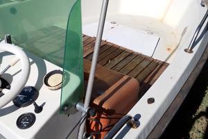 Barca motore carrello