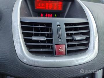 Bocchetta clima centrale PEUGEOT 207 del 2007