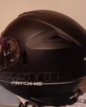 casco  moto tg media e giubbotto  tg m