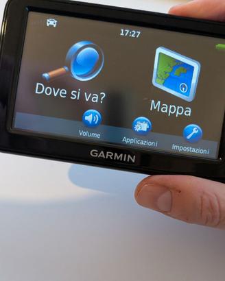 Navigatore Garmin nüvi 2455LM