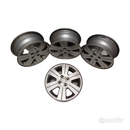 4 CERCHI IN LEGA SUZUKI Liana Berlina (01>07)