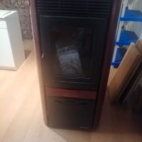 STUFA A PELLET CANAL. DALZOTTO MARIANNA -USATA