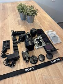 Fotocamera sony a6500 + obiettivi e accessori
