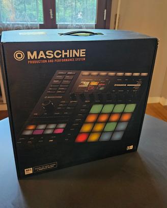 Native Instruments MASCHINE MK3 in garanzia