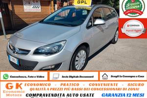 Opel Astra 1.4 140CV Sports Tourer Cosmo, BENZINA