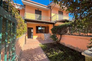 Labico villino centrale recente costruzione