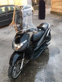 Beverly 125