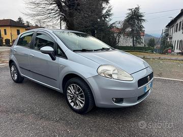fiat grande punto 1.3 diesel neopatentati 