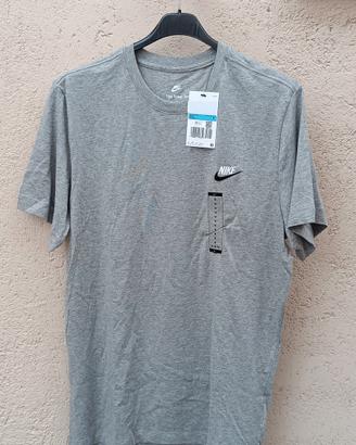 t-shirt uomo tg M 
