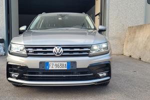 Volkswagen Tiguan 1.5 TSI RLINE Sport ACT BlueMoti