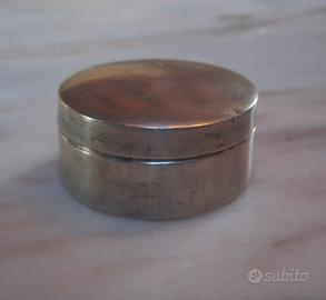 Antica scatolina portapillole argento 800