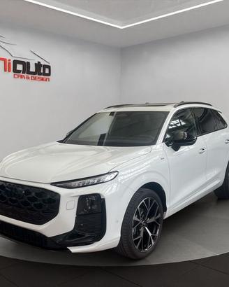 Audi Q3 1.5 tfsi mhev S line edition 150cv s-...