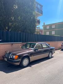Mercedes-Benz Classe E 200 W124