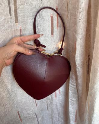 Borsa in forma di cuore .