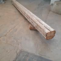 Trave di legno 