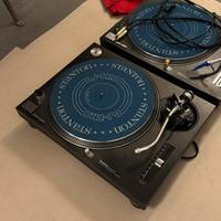 Coppia di Giradischi Technics SL-1210MK2