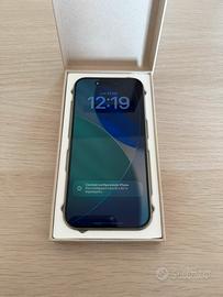 Iphone 15 pro Silver