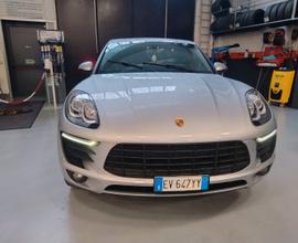 PORSCHE Macan - 2014