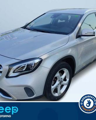 Mercedes-Benz GLA 180 D SPORT AUTO