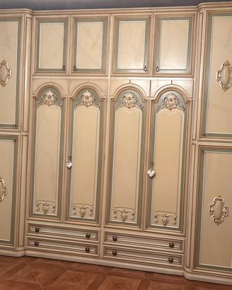 Armadio stile veneziano