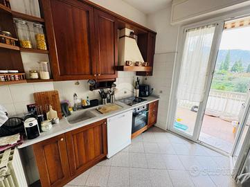 4 LOCALI A CASARZA LIGURE