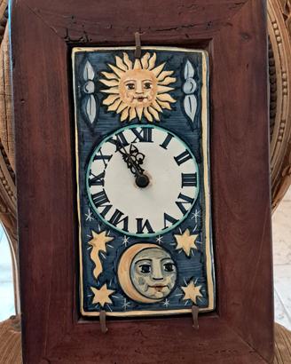quadro con mattonella ed orologio 